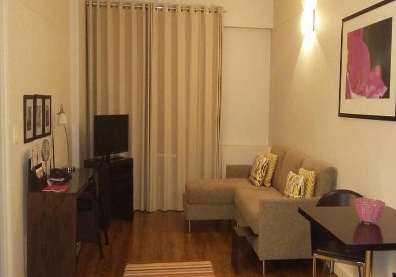 ホテル Adderley Residence