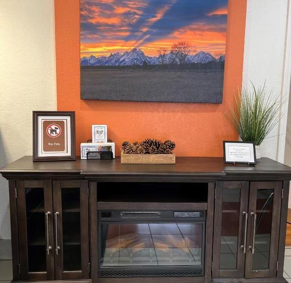 فندق على الطريق The Jackson Southtown