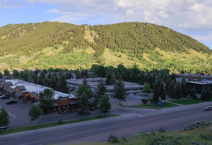 فندق على الطريق The Jackson Southtown