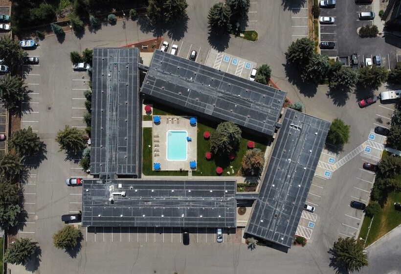 فندق على الطريق The Jackson Southtown