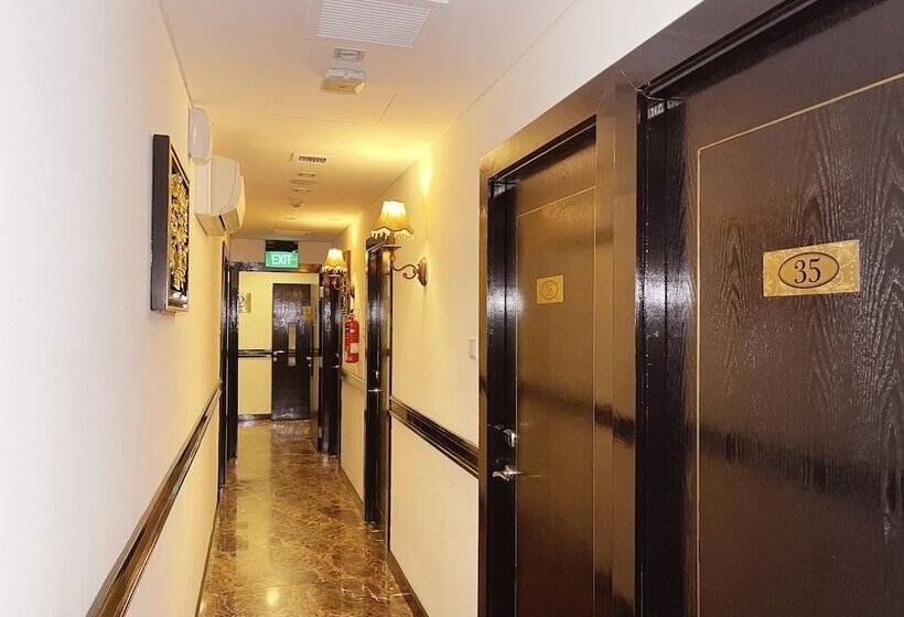 The Snooze Hotel Marine Parade