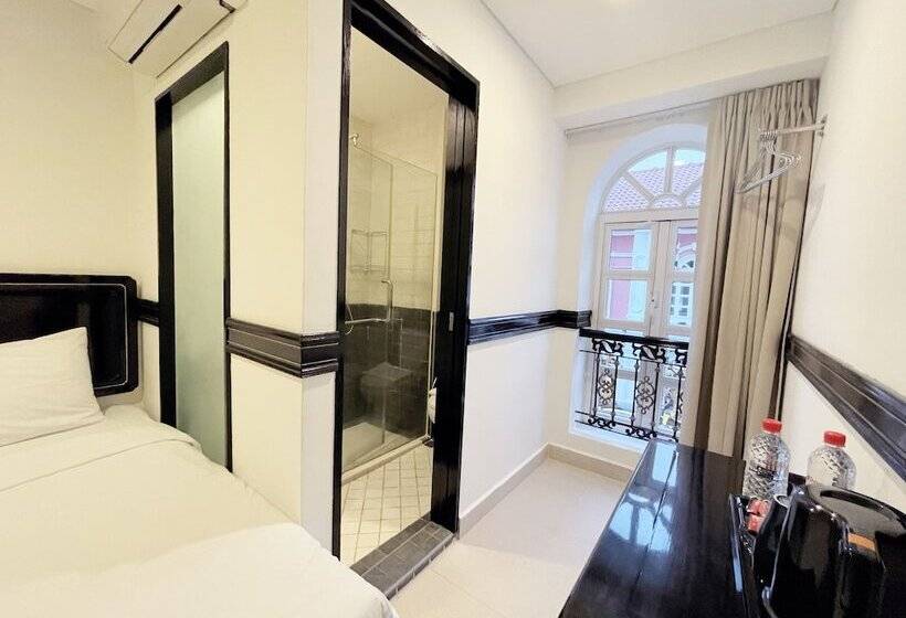 The Snooze Hotel Marine Parade