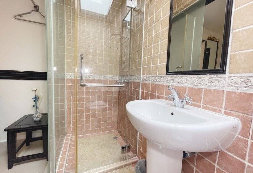 The Snooze Hotel Marine Parade