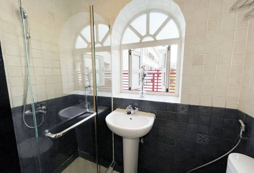 The Snooze Hotel Marine Parade