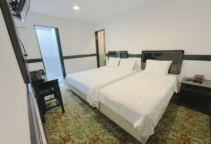 The Snooze Hotel Marine Parade