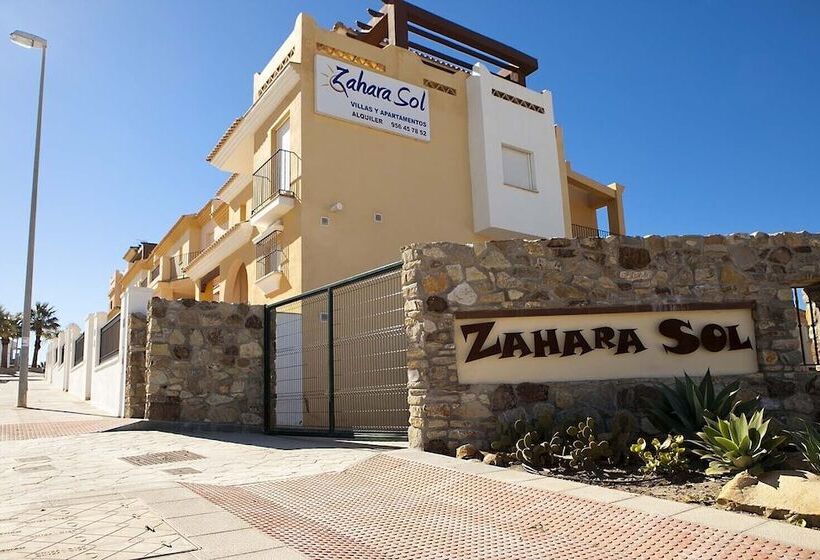 Zahara Sol Villas Y Apartamentos By Qhotels