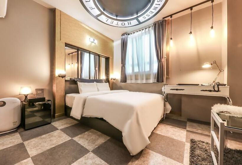 Motel Seosan Fun N Fork