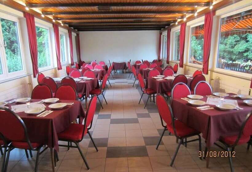 여관 Forsthaus Bell