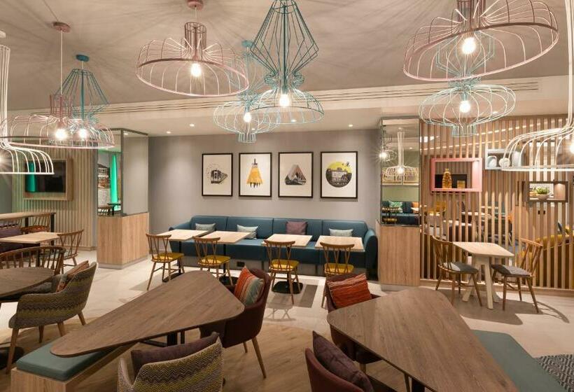 בית מלון כפרי Hampton By Hilton Dublin City Centre