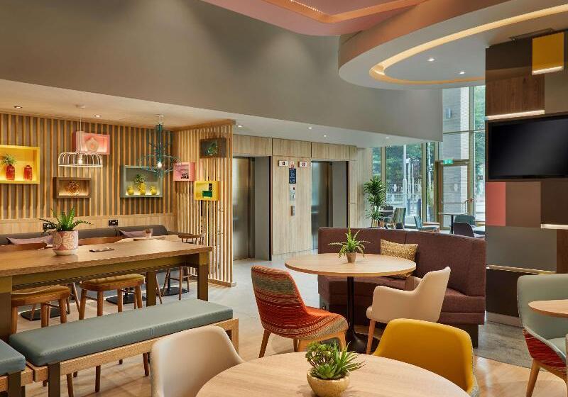 בית מלון כפרי Hampton By Hilton Dublin City Centre