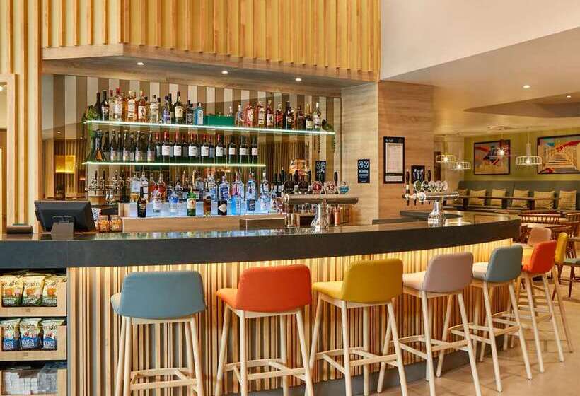 בית מלון כפרי Hampton By Hilton Dublin City Centre