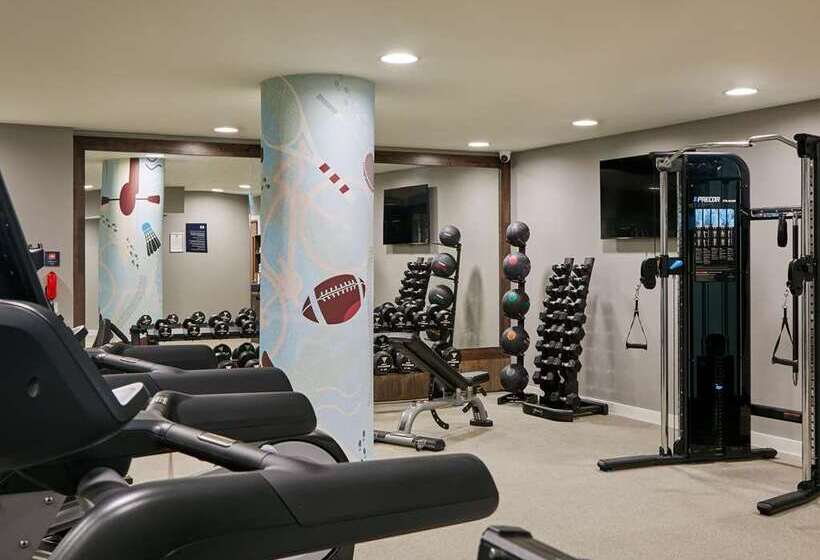 בית מלון כפרי Hampton By Hilton Dublin City Centre