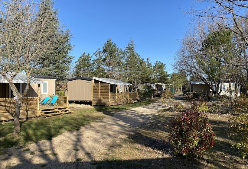 リゾートホテル Camping Maeva Escapades Le Domaine Des Chênes Blancs
