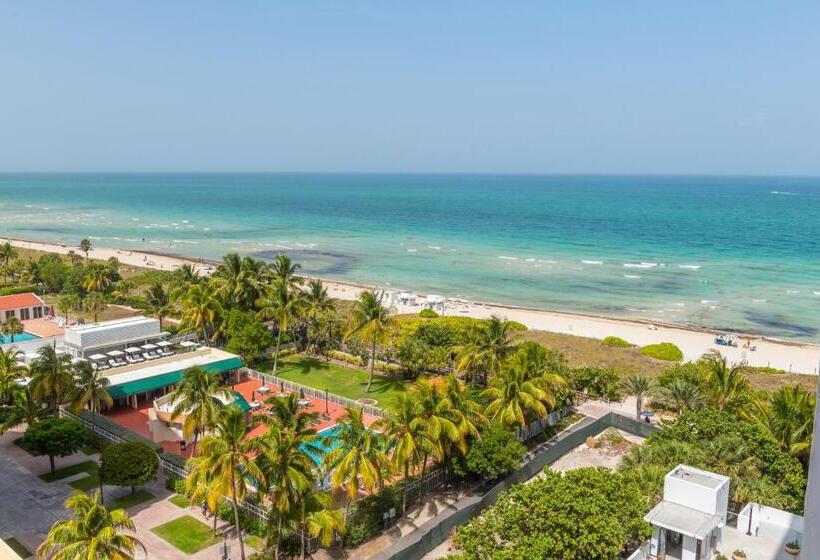 1  Penthouse 2 Story Beachfront