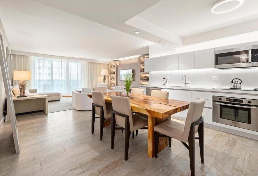 1  Penthouse 2 Story Beachfront