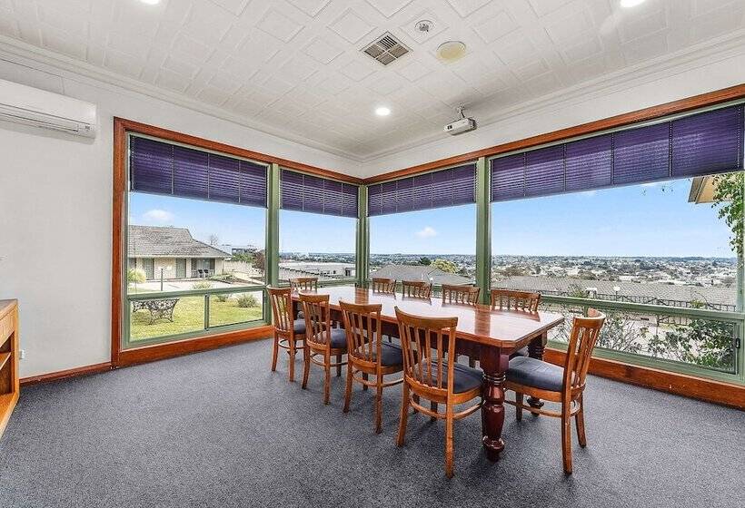 בית מלון כפרי Comfort Inn The Lakes