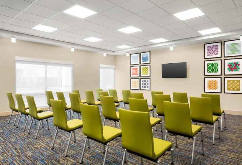 酒店 Holiday Inn Express & Suites   Ukiah, An Ihg