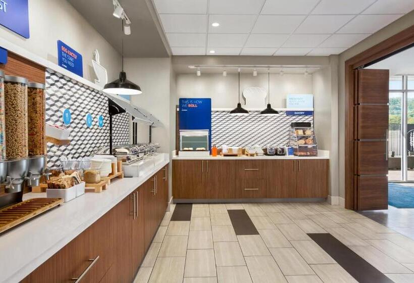 酒店 Holiday Inn Express & Suites   Ukiah, An Ihg