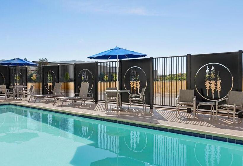 酒店 Holiday Inn Express & Suites   Ukiah, An Ihg