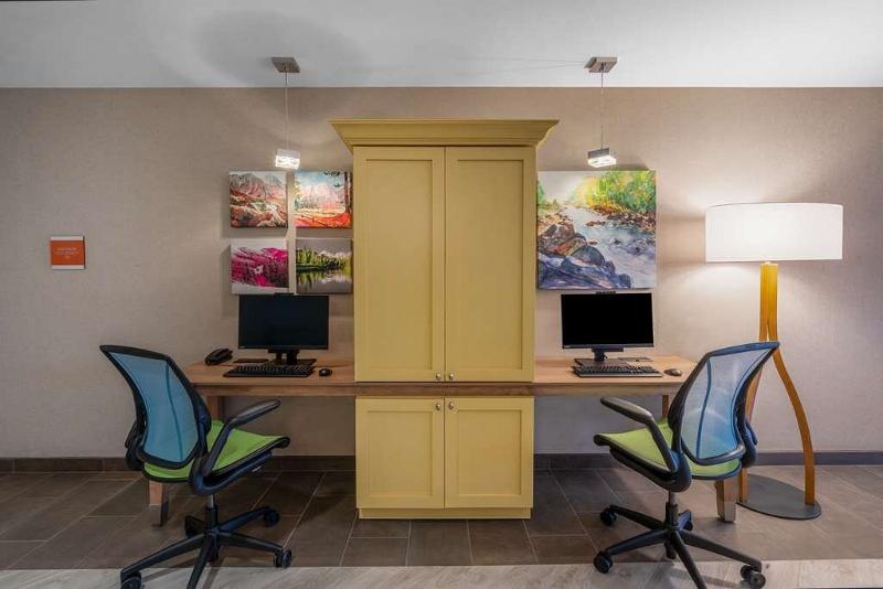 فندق Home2 Suites By Hilton Pocatello, Id