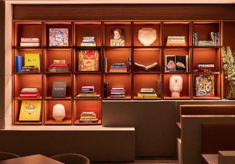 Omni Boston Hotel At The Seaport