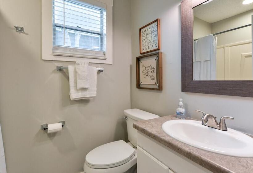 Kimberling Cove Resort