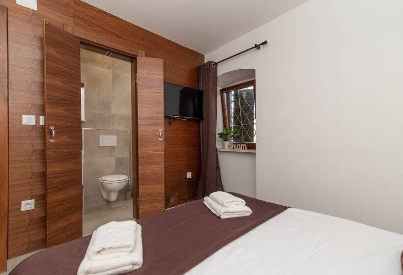 پانسیون Take Time