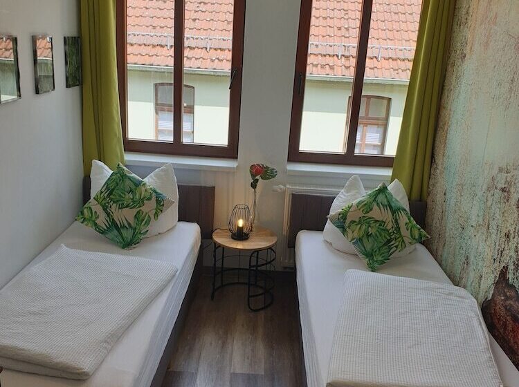 הוסטל Altstadt Residenz