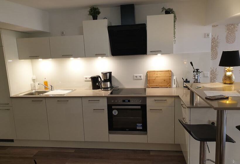 הוסטל Altstadt Residenz