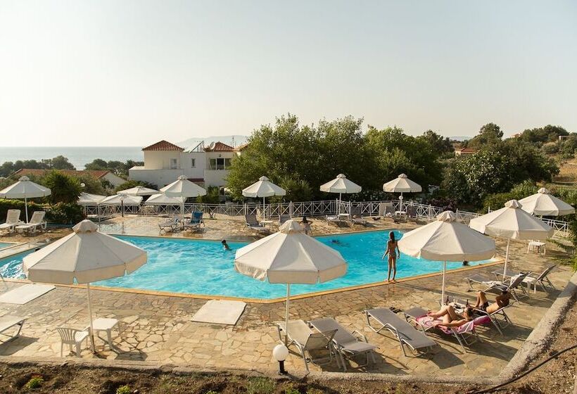 Akti Hotel & Apartments