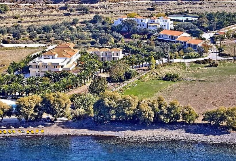 Akti Hotel & Apartments