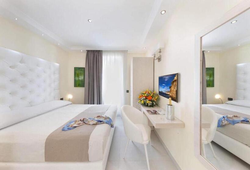 צימר Palazzo Tritone & Abagnale