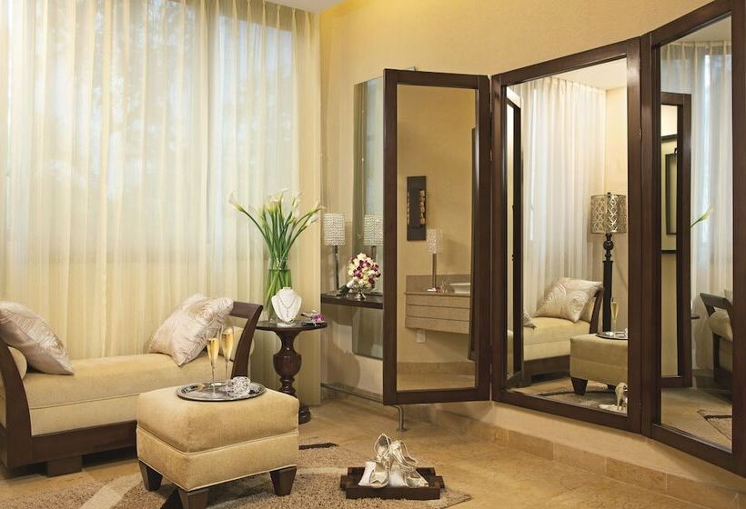 Dreams Riviera Cancun Resort & Spa - All Inclusive