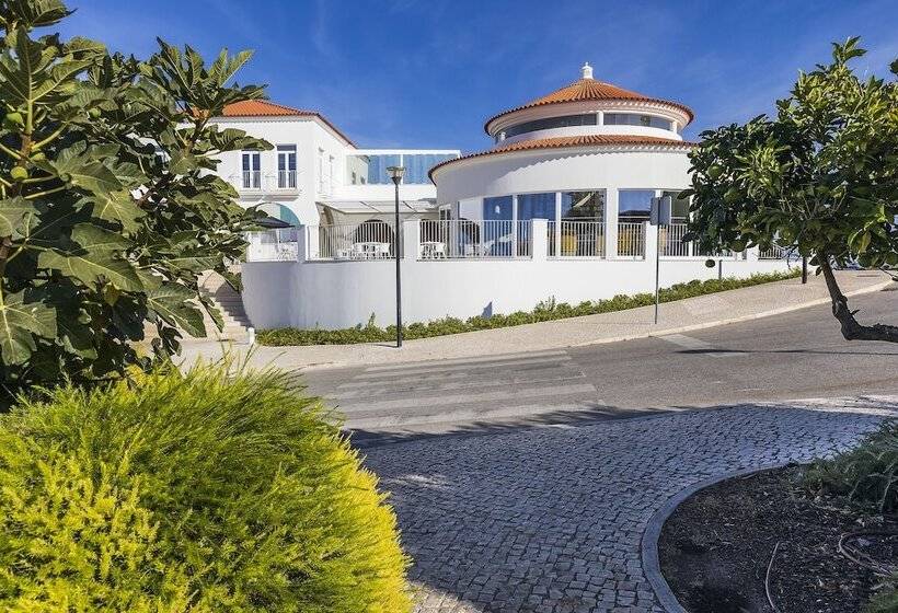 Eden Villas & Apartments