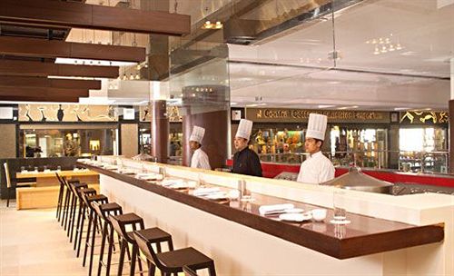 Galaxy Hotel - Shopping - Spa