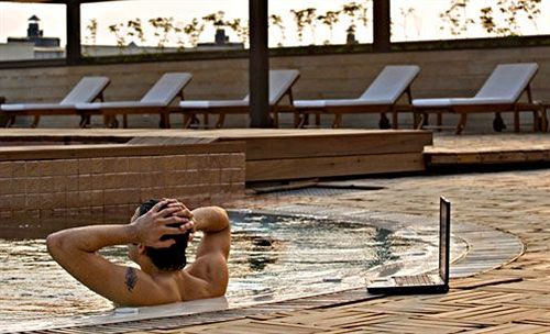 Galaxy Hotel - Shopping - Spa