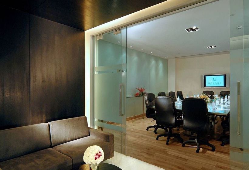 Galaxy Hotel - Shopping - Spa