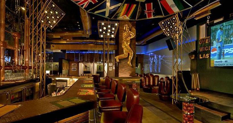 Galaxy Hotel - Shopping - Spa