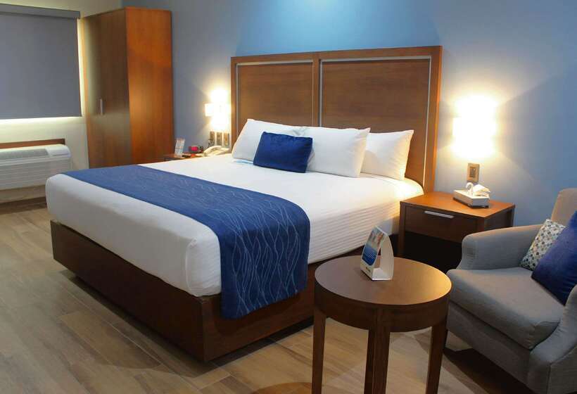 فندق Comfort Inn Monterrey Norte