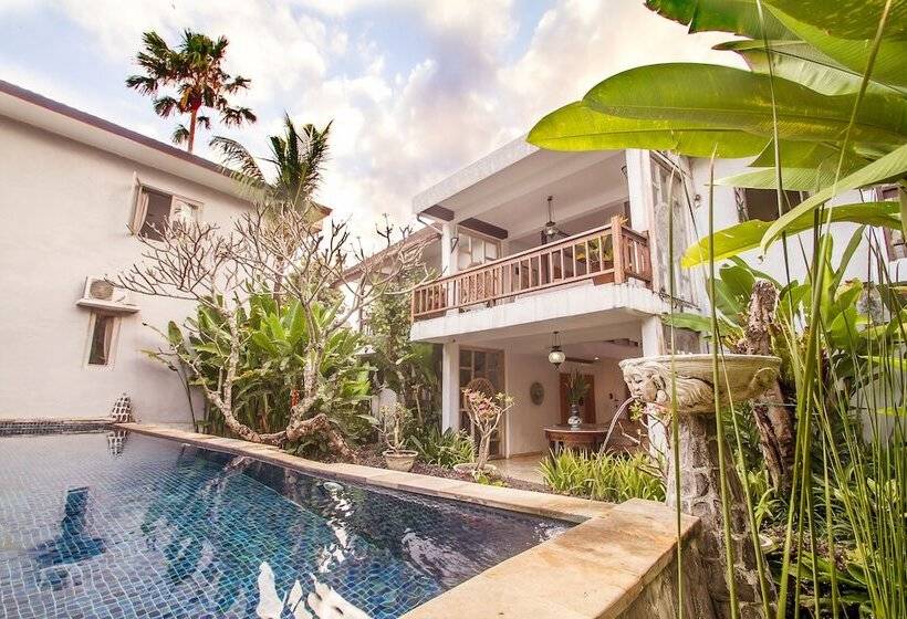 호텔 Abian Biu Mansion