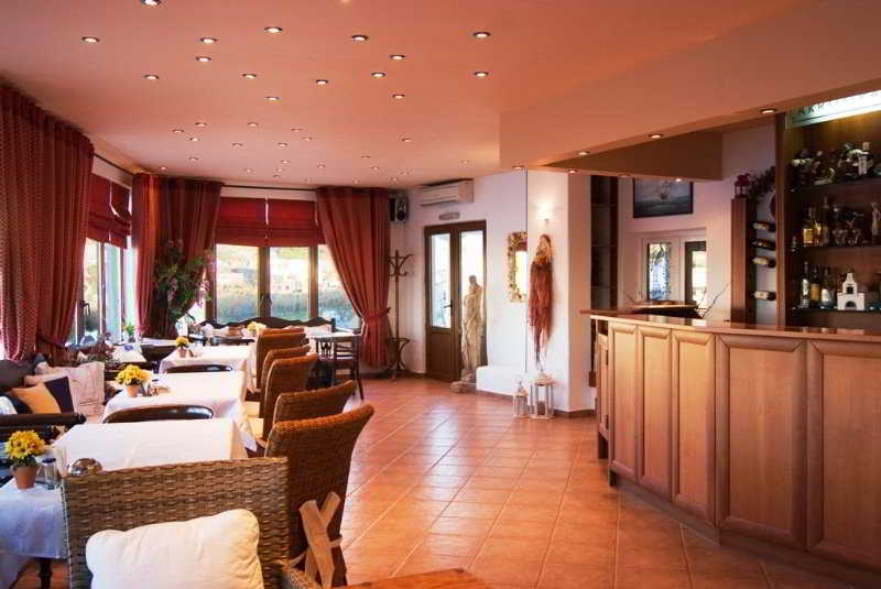 בית מלון כפרי Akrotiraki