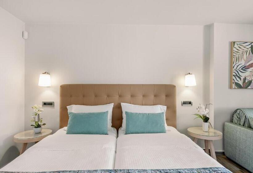 Отель Akti Taygetos Conference Resort