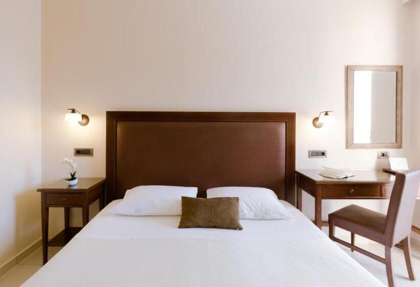 Отель Akti Taygetos Conference Resort