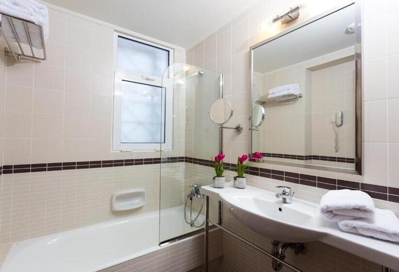 Отель Akti Taygetos Conference Resort