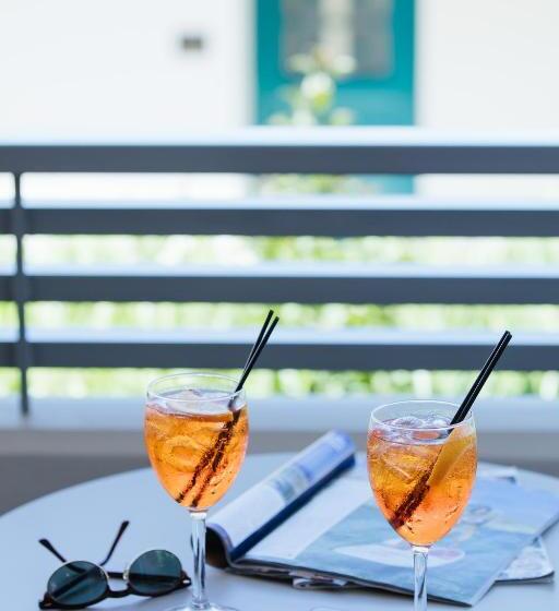 Отель Akti Taygetos Conference Resort