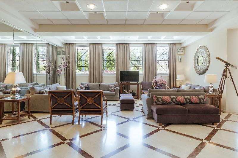 Отель Akti Taygetos Conference Resort