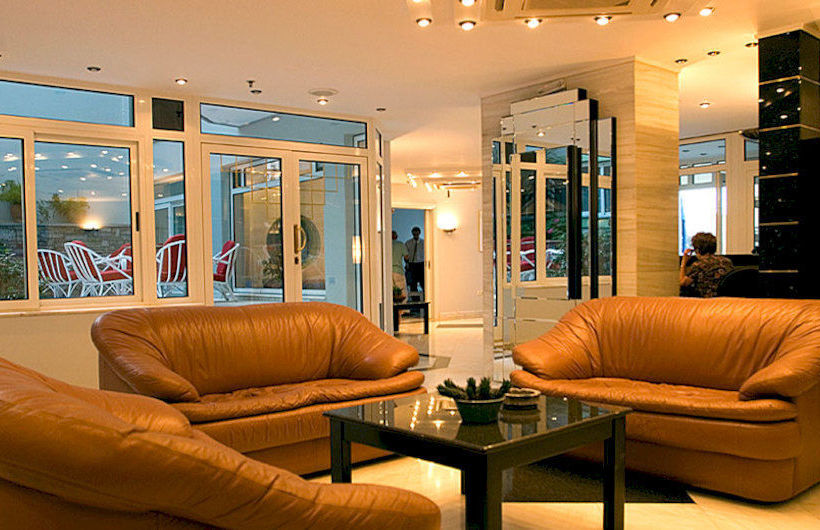 فندق Alantha Apartments