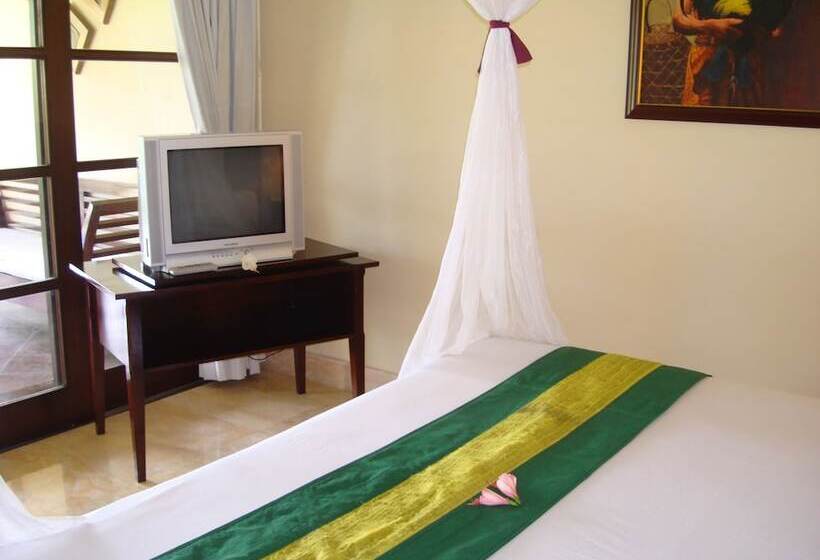 酒店 Anini Raka Resort & Spa