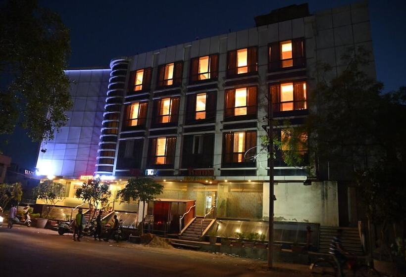 בית מלון כפרי Apex Intercontinental