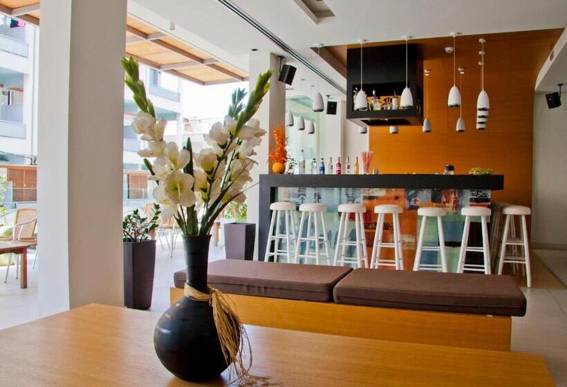 ホテル Atlantis Boutique City